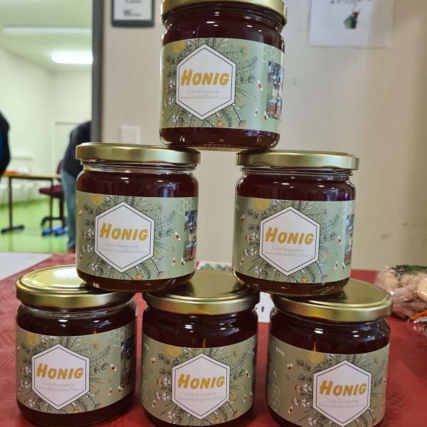 GMS-Honig aus dem Bienenprojekt