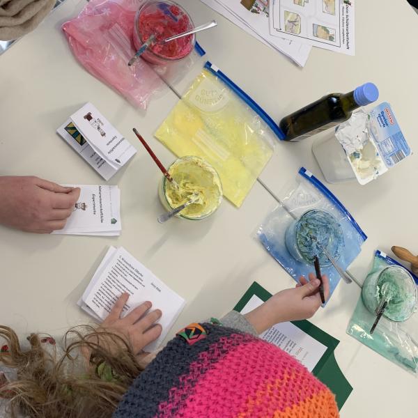 Naturwissenschaftliche Experimente